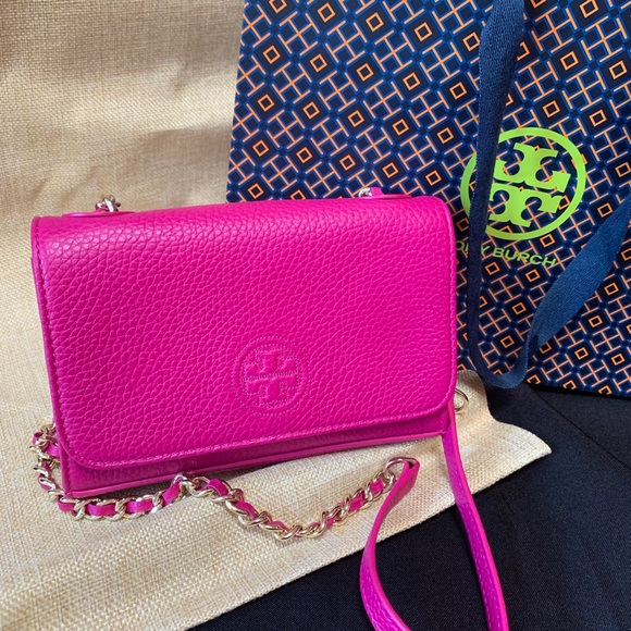 Tory Burch Handbags - Fuchsia crossbody